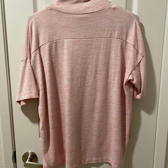 GAP Turtleneck Short Sleeve Sweater - Picture 2 of 4